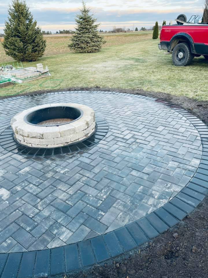 Mid Lakes Outdoor Contracting black paver fire pit project-3